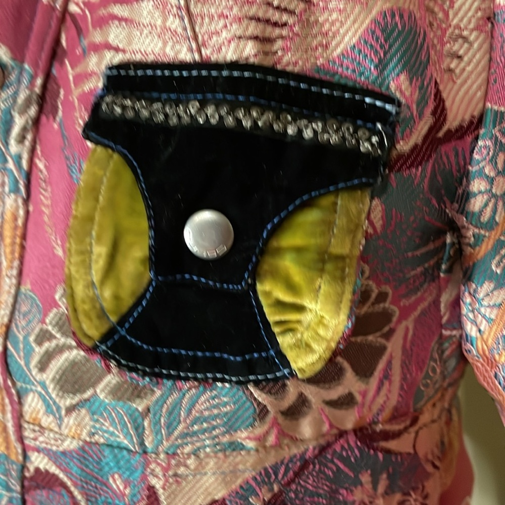 Funky jacket - Picture 4 of 7